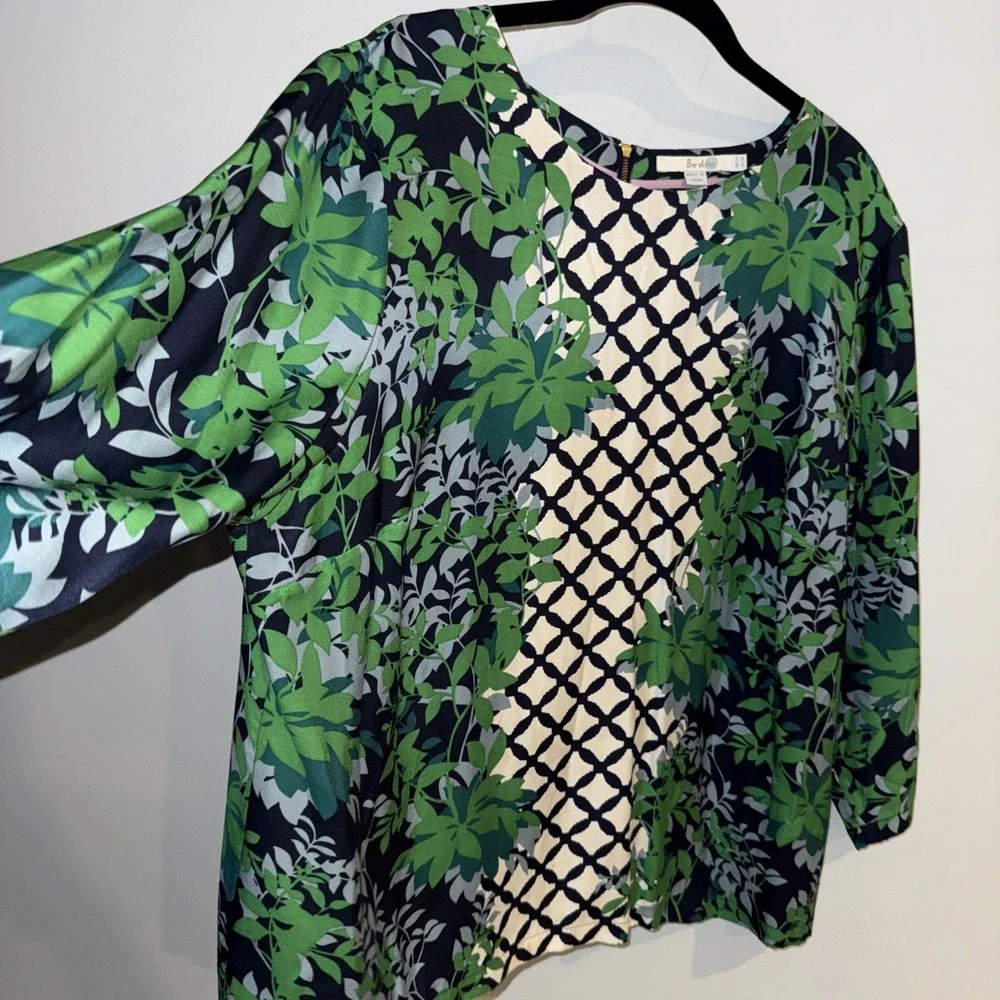 Boden Elisa top short sleeve silk blend‎ back zips up blue green ivory, size 18